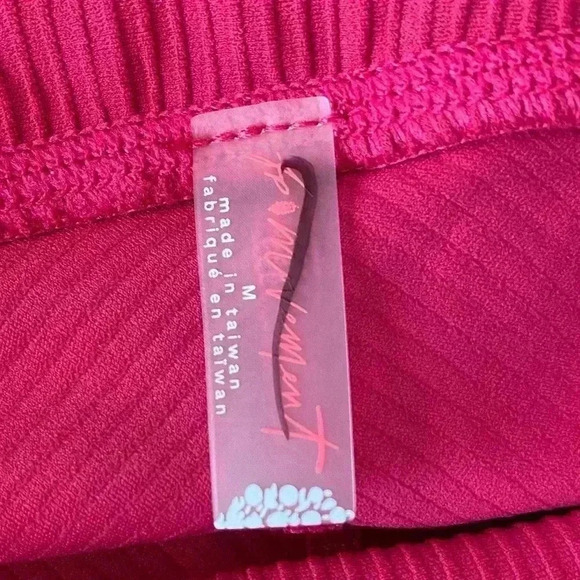 🆕NWOT Free People Textured High-Rise 2-Pocket Leggings M🆕 - Picture 8 of 10